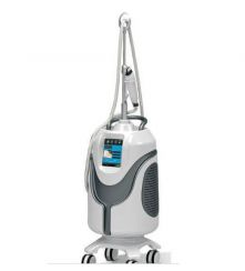 Máy nâng cơ và trẻ hóa da CR-7