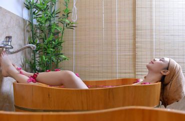 Những mẫu bồn tắm Thảo dược có thể sử dụng ngay tại nhà mà không cần đến Spa