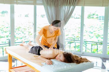 Top lý do thuyết phục bạn nên mua giường massage cao cấp Mai Hân