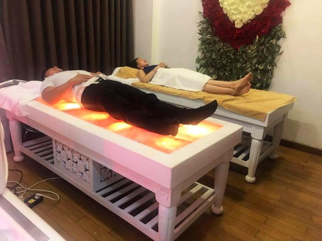 Giường đá muối Himalaya sử dụng tại gia đình