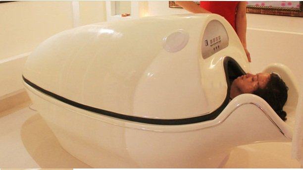 Phi thuyền tắm trắng con sò Phi thuyền tắm trắng con sò