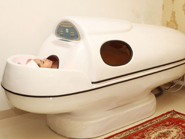 Phi thuyền tắm trắng con sò Phi thuyền tắm trắng con sò