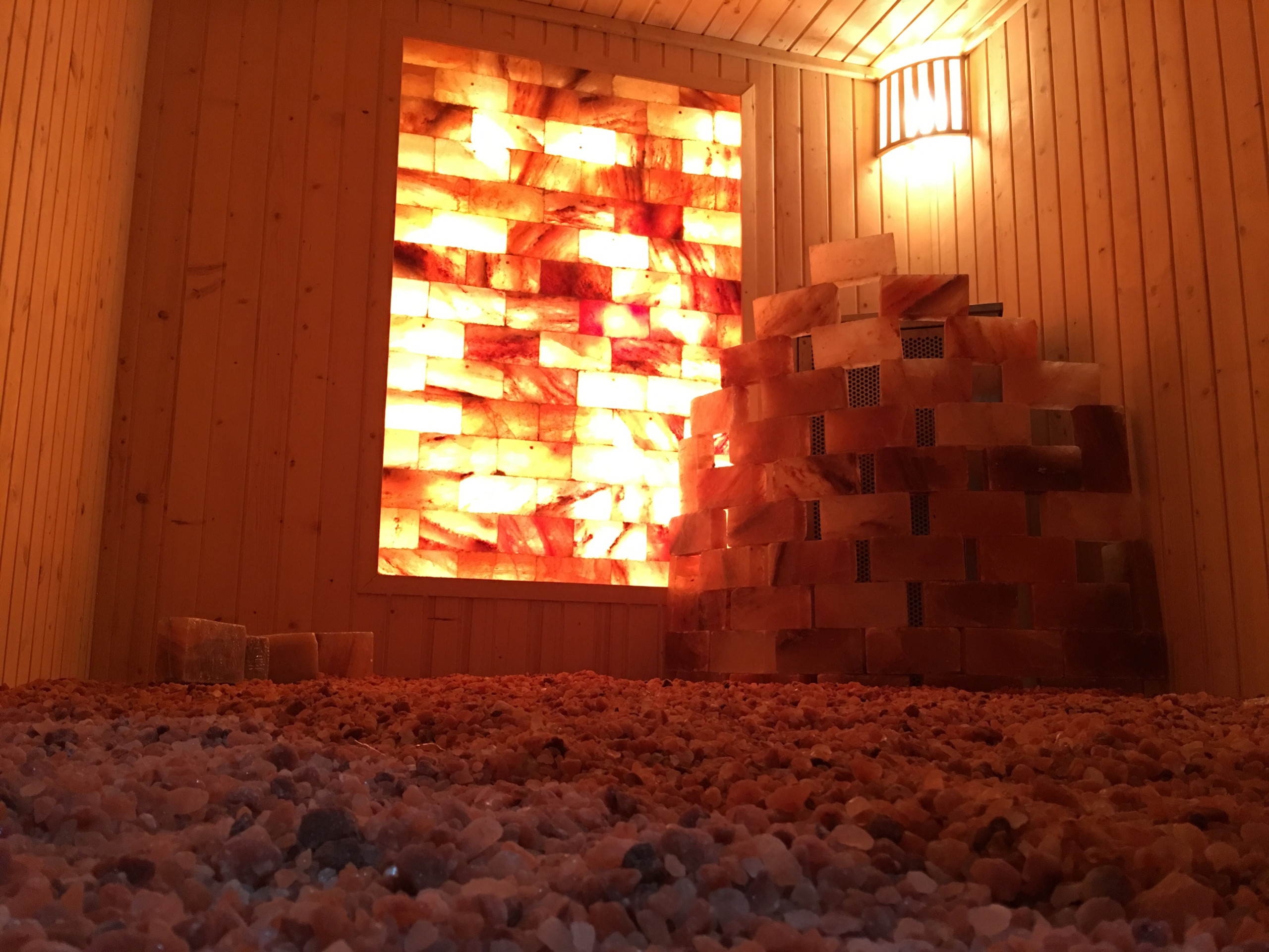 C&ocirc;ng tr&igrave;nh ph&ograve;ng x&ocirc;ng hơi đ&aacute; muối Spa Trang Pap B&igrave;nh Dương h&igrave;nh ảnh 3