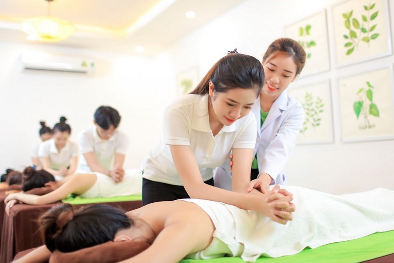 Nhân viên của spa Nhân viên của spa