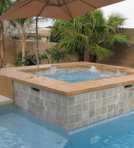 Bồn Jacuzzi xây Mai Hân