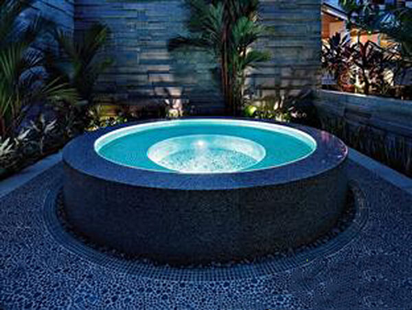 Chất lượng bồn jacuzzi xây vượt trội