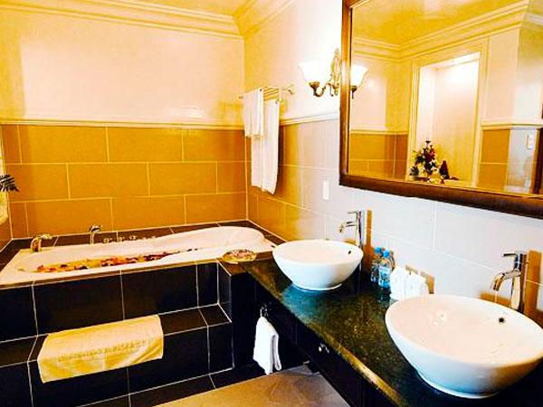 Cách sử dụng khăn tay spa Cách sử dụng khăn tay spa