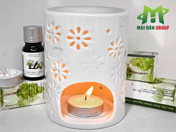 Đèn xông tinh dầu đốt nến mẫu 2
