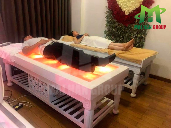  Mai Hân còn sở hữu đội ngũ thiết kế sáng tạo, sành sỏi kỹ thuật và am hiểu khách hàng. Chắc chắn họ sẽ mang đến cho bạn những mẫu giường đẹp mắt, độc đáo, đảm bảo công năng sử dụng. 