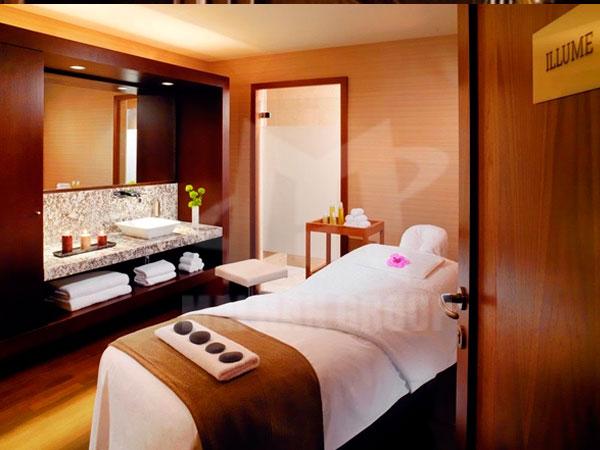 Giường massage body/facial tại home spa