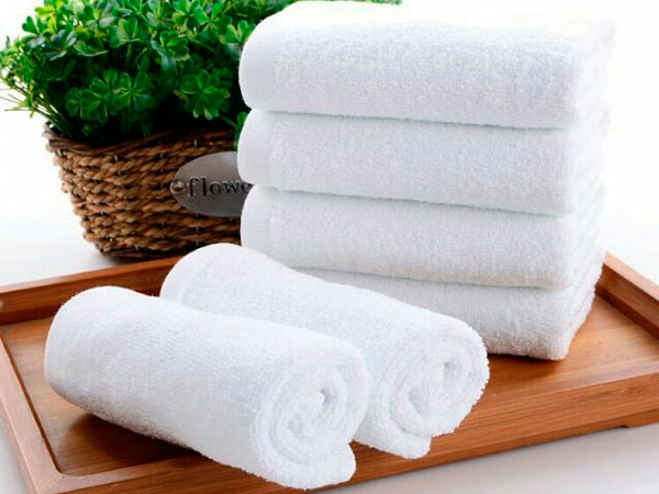 Khăn spa màu trắng Khăn spa màu trắng