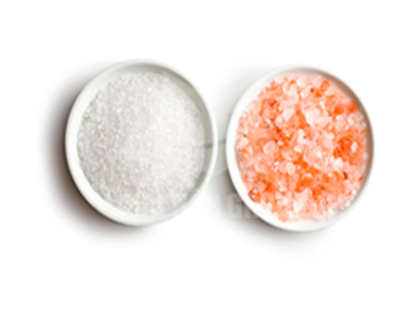 Muối hạt ngâm chân