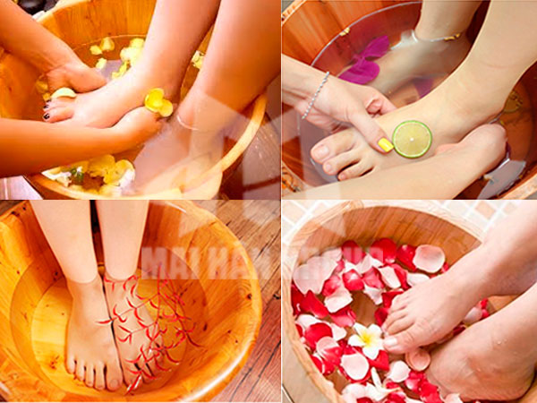 Thảo dược ngâm chân nước nóng