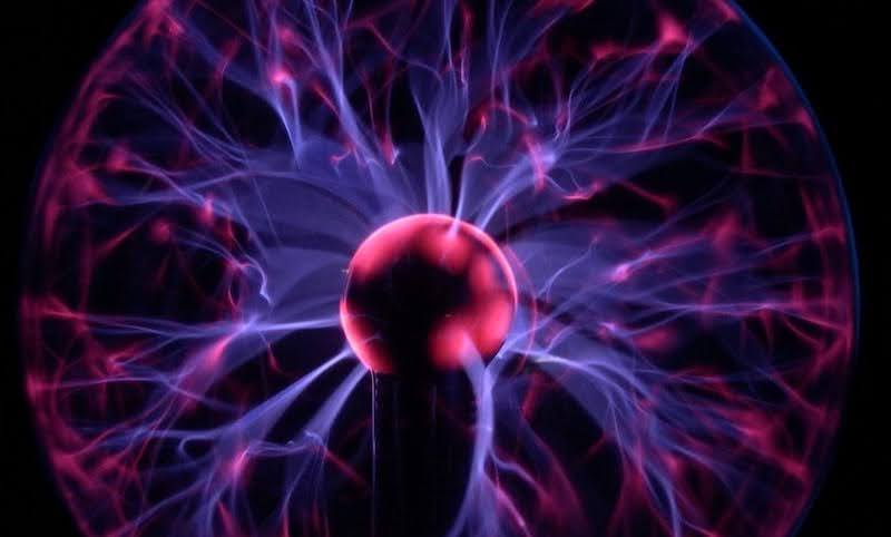 Cold Plasma tạo ra dòng plasma chứa ion hoạt động ở nhiệt độ thấp