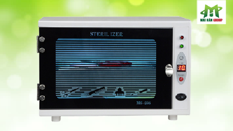 Tủ tiệt trùng đảm bảo các dụng cụ sử dụng trong spa luôn an toàn, vệ sinh