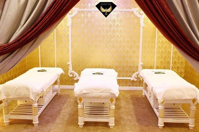 Giường massage sơn nhũ tại Thảo Tây Spa
